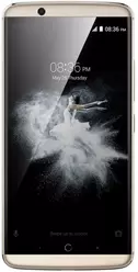 Galleria Foto ZTE Axon 7s